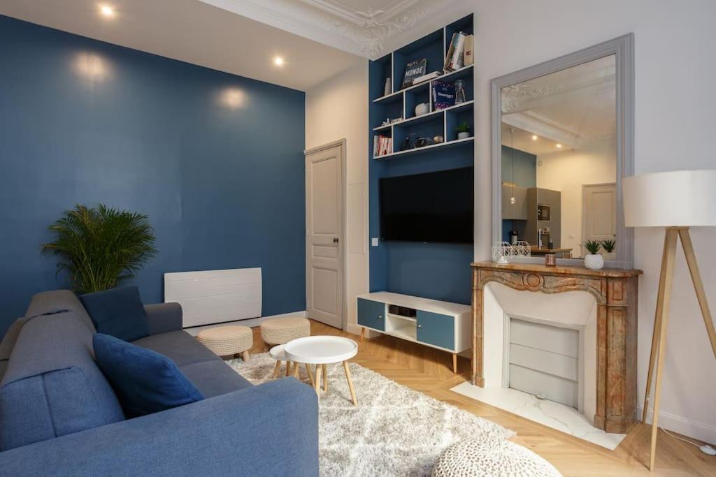 Renovated Spacious Parisian Near La Madeleine * Paris